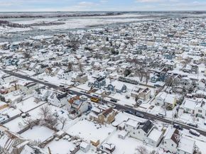 16 Layton Street, Freeport NY 11520