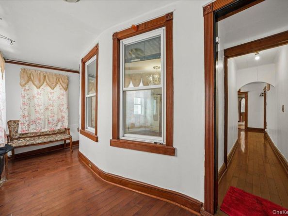 2304 Glebe Avenue, Bronx NY 10462