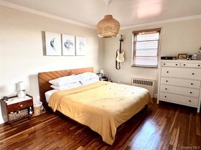 16-19 Utopia Parkway 222, Whitestone NY 11357