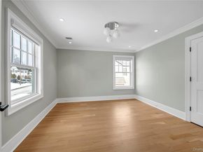 36 Fenimore Avenue, Garden City NY 11530