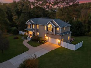 75 Milmay Avenue, Hauppauge NY 11788