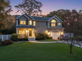 75 Milmay Avenue, Hauppauge NY 11788