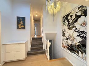 105 Seaman Road, Jericho NY 11753