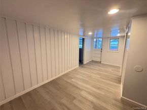 105 Seaman Road, Jericho NY 11753