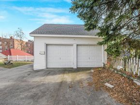 28 Crescent Place, Yonkers NY 10704