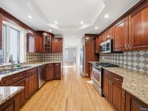 28 Crescent Place, Yonkers NY 10704