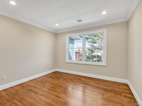 11 Evelyn Court, Syosset NY 11791
