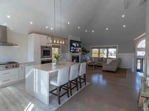 15 Palo Alto Drive, Hampton Bays NY 11946