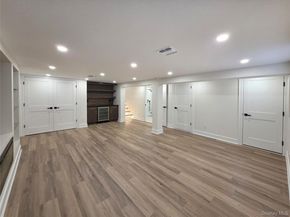 208 Wetherill Road, Garden City NY 11530