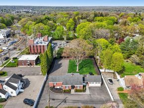 1 Huntington Bay Road, Huntington NY 11743
