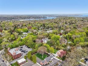 1 Huntington Bay Road, Huntington NY 11743