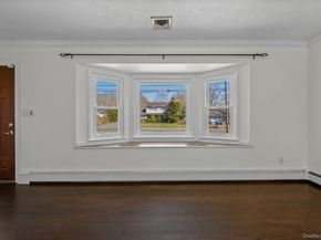 310 Jamaica Avenue, Medford NY 11763