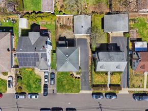 150 Hughes Place, Albertson NY 11507