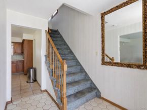 150 Hughes Place, Albertson NY 11507