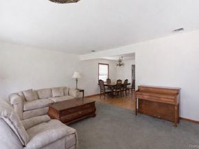 150 Hughes Place, Albertson NY 11507