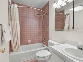 27 Top Of The Ridge D9, Mamaroneck NY 10543