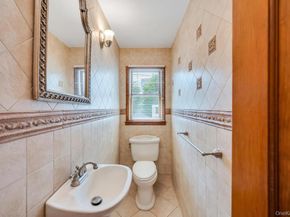 64 Muttontown Eastwoods Road, Syosset NY 11791