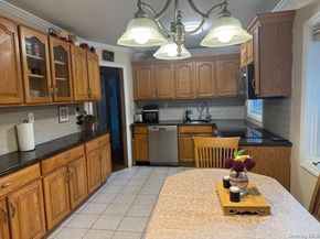 3519 Princeton Drive N, Wantagh NY 11793