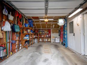 39 Narragansett Avenue, Medford NY 11763