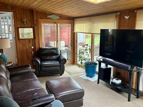 33 Hollins Lane, East Islip NY 11730