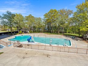 1785 215th Street 4L, Bayside NY 11360