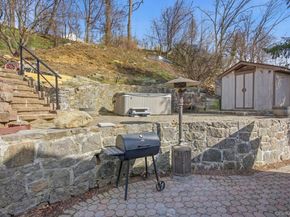 29 Montrose Road, Yonkers NY 10710