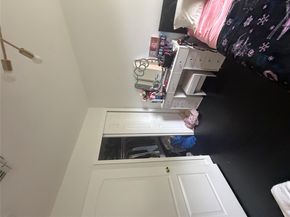 1013 Merriam Road, Bay Shore NY 11706