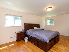 54 Ivy Drive, Jericho NY 11753