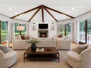 79 Aldershot Lane, Manhasset NY 11030