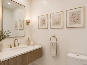 79 Aldershot Lane, Manhasset NY 11030