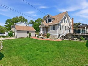 418 Myrtle Avenue, West Islip NY 11795