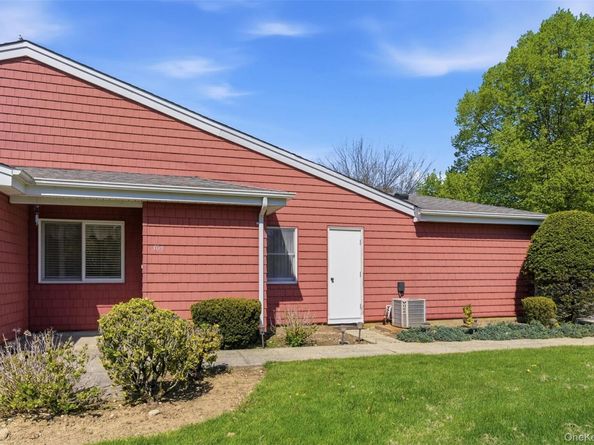 309 Flair Drive, Saint James NY 11780