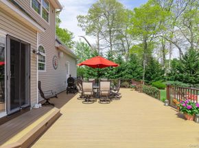 2 Crystal Court, Smithtown NY 11787
