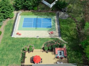 2 Crystal Court, Smithtown NY 11787