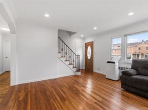 14 Evans Avenue, Albertson NY 11507
