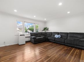 14 Evans Avenue, Albertson NY 11507