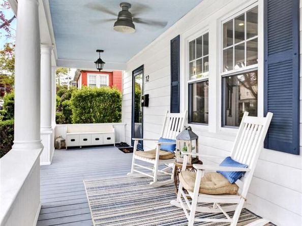 12 Belleview Avenue, Port Washington NY 11050