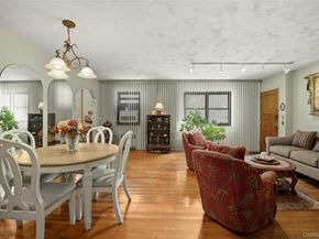 2120 202 Street 1189, Bayside NY 11360