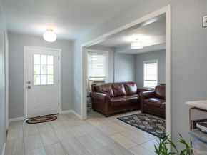 8 Brightside Avenue, Central Islip NY 11722