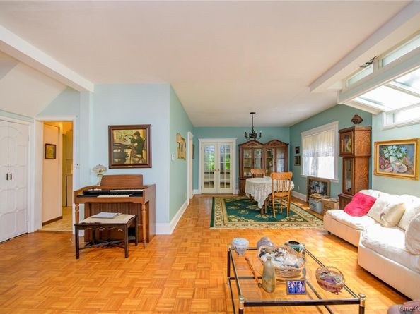 88 Prospect Street, Douglaston NY 11363