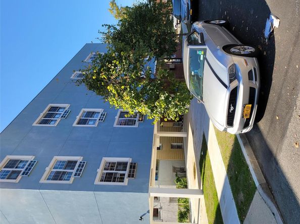 3550 Laconia Avenue, Bronx NY 10469