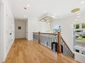 1275 Barry Drive S, Valley Stream NY 11580