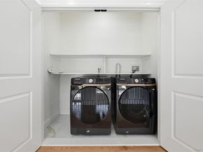 1275 Barry Drive S, Valley Stream NY 11580
