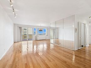 10230 66 Road 19D, Forest Hills NY 11375