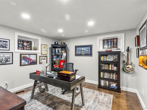 37 Town Avenue, Miller Place NY 11764