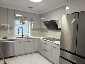 6973 229th Street, Oakland Gardens NY 11364