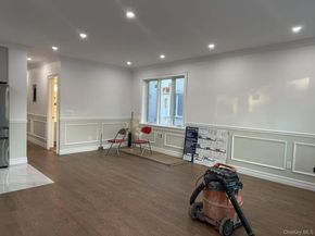 6973 229th Street, Oakland Gardens NY 11364