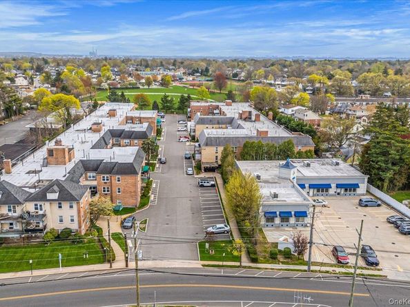 596 Broadway 10A, Lynbrook NY 11563