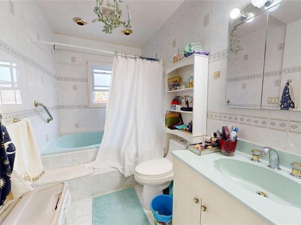 18414 Grand Central Parkway, Jamaica Estates NY 11432