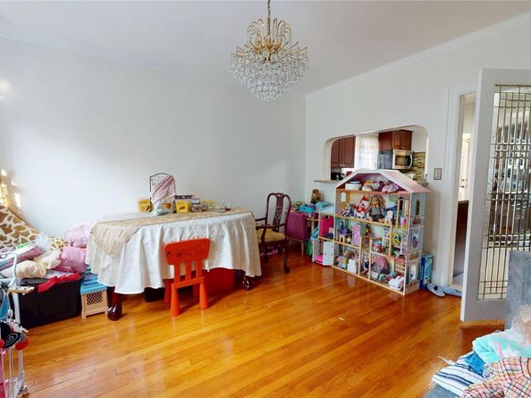 18414 Grand Central Parkway, Jamaica Estates NY 11432